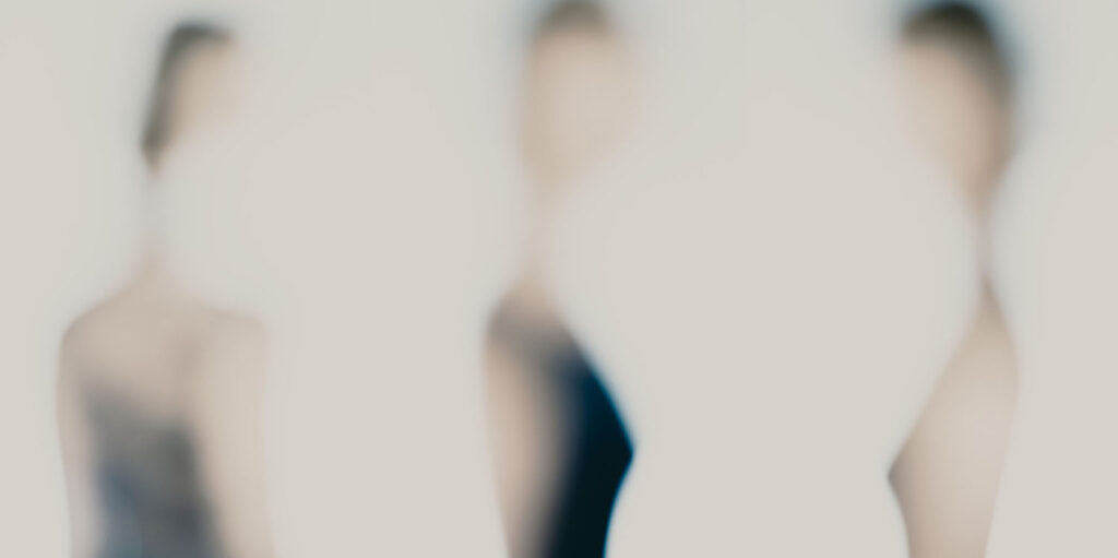 Rencontre photographique sur l'effacement du visage. Dynamique et postures des corps