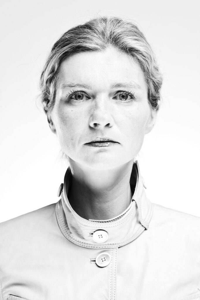 Rencontres photographiques sur des femmes urbaines