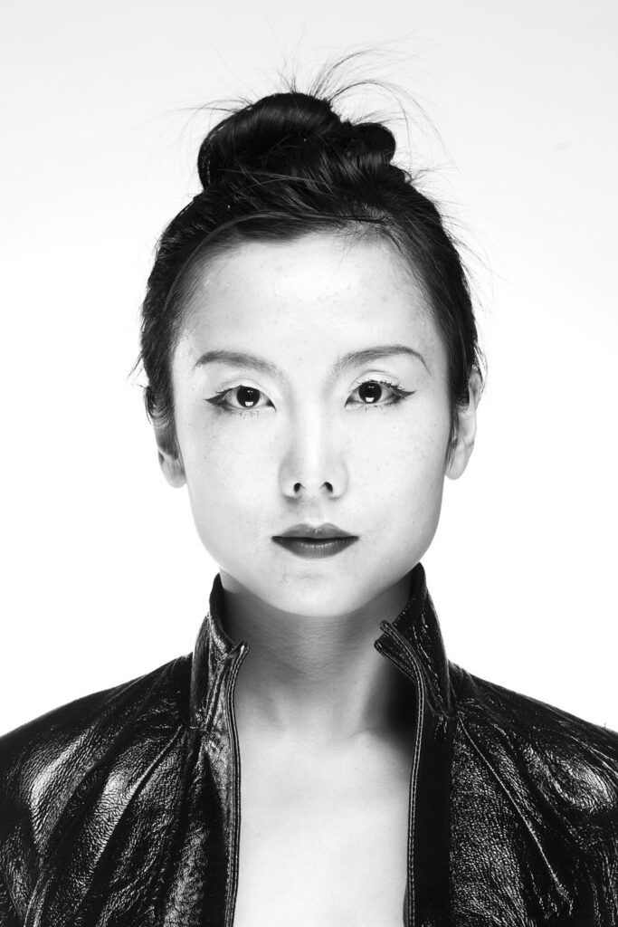 Rencontres photographiques sur des femmes urbaines